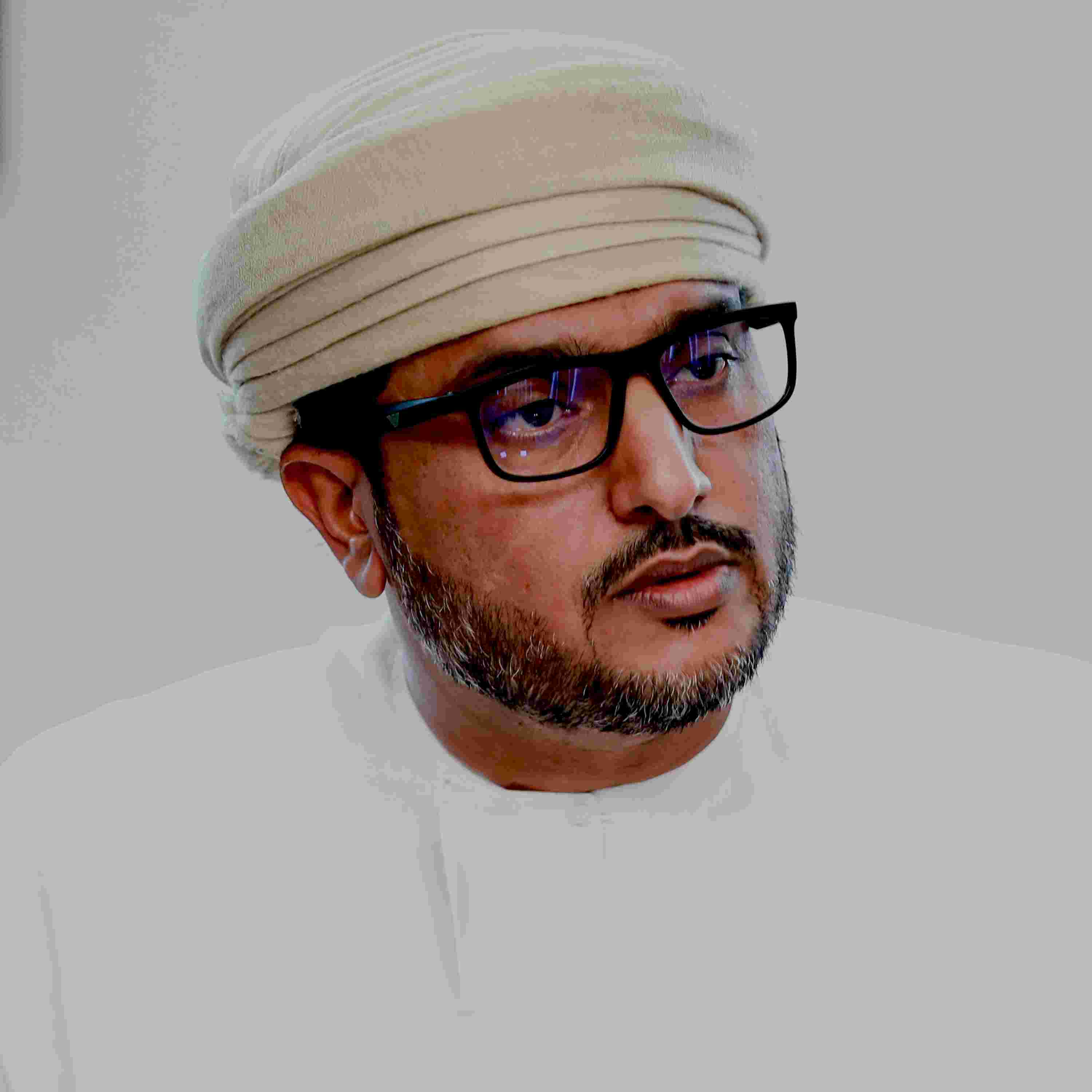 https://artwork.captivate.fm/f408cdb2-b0ce-4705-9a7a-a99766ae637c/DVdESx8TtFLl4MXdkEtFkpER.jpg