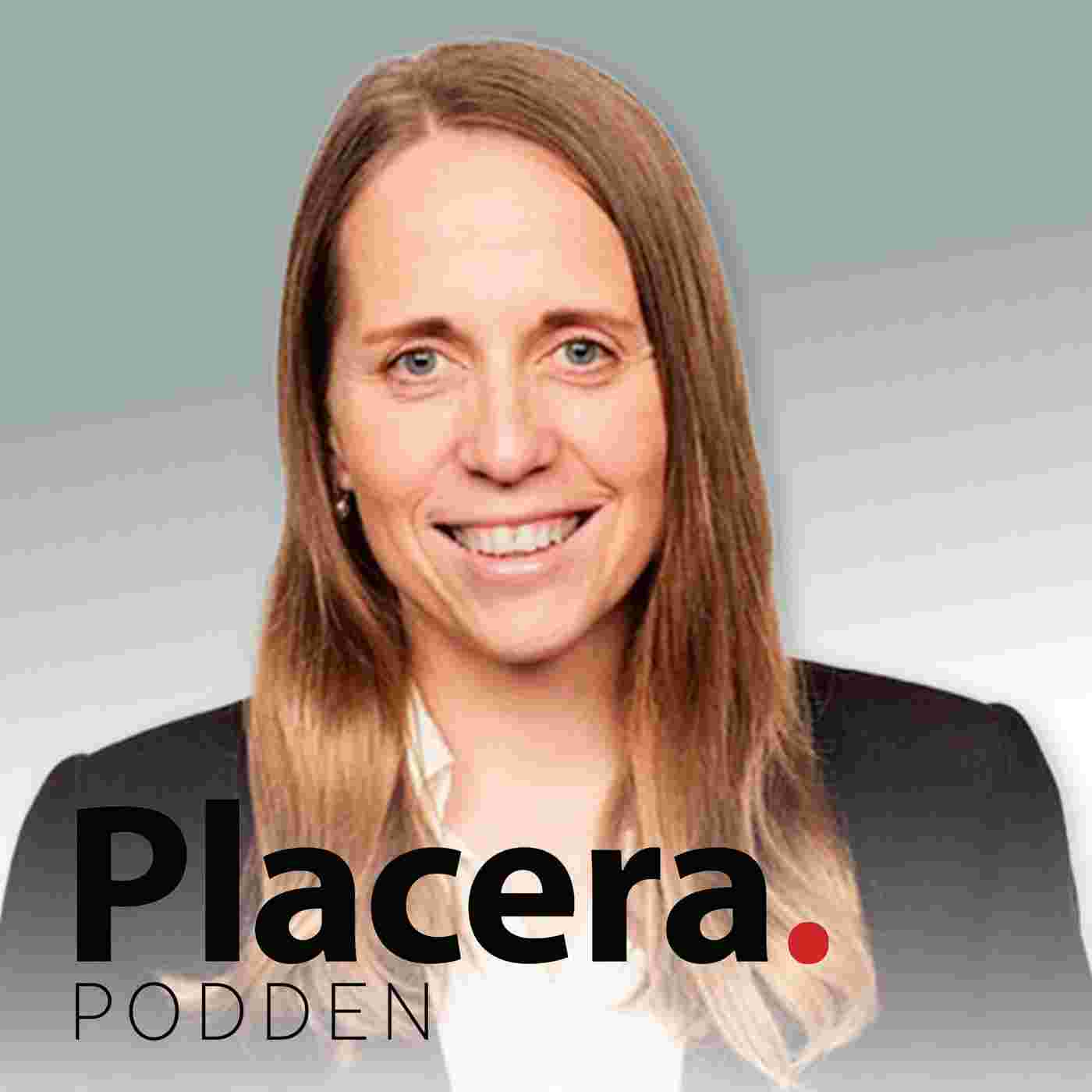 https://assets.pod.space/system/episodes/images/a45/fb4/f6-/large/Placerapodden_Pia.jpg