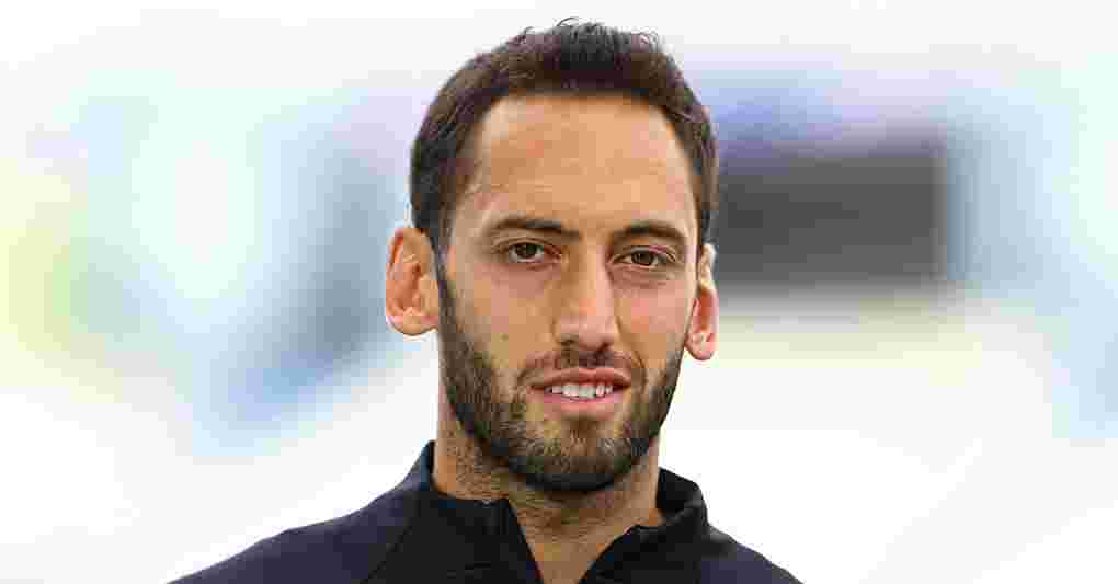 https://i2.res.24o.it/radio24/assets/img/Radio24/_Immagini/2025/07/ansa-070725-calhanoglu.jpg