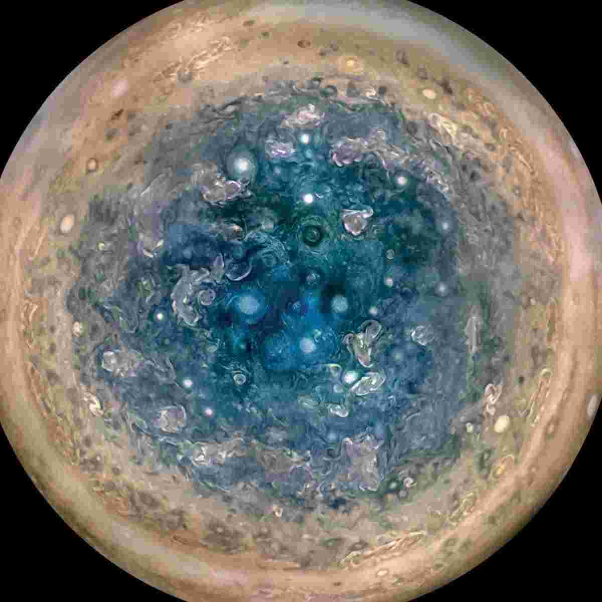 https://physicsworld.com/wp-content/uploads/2025/09/11-9-25-junocam-player.jpg