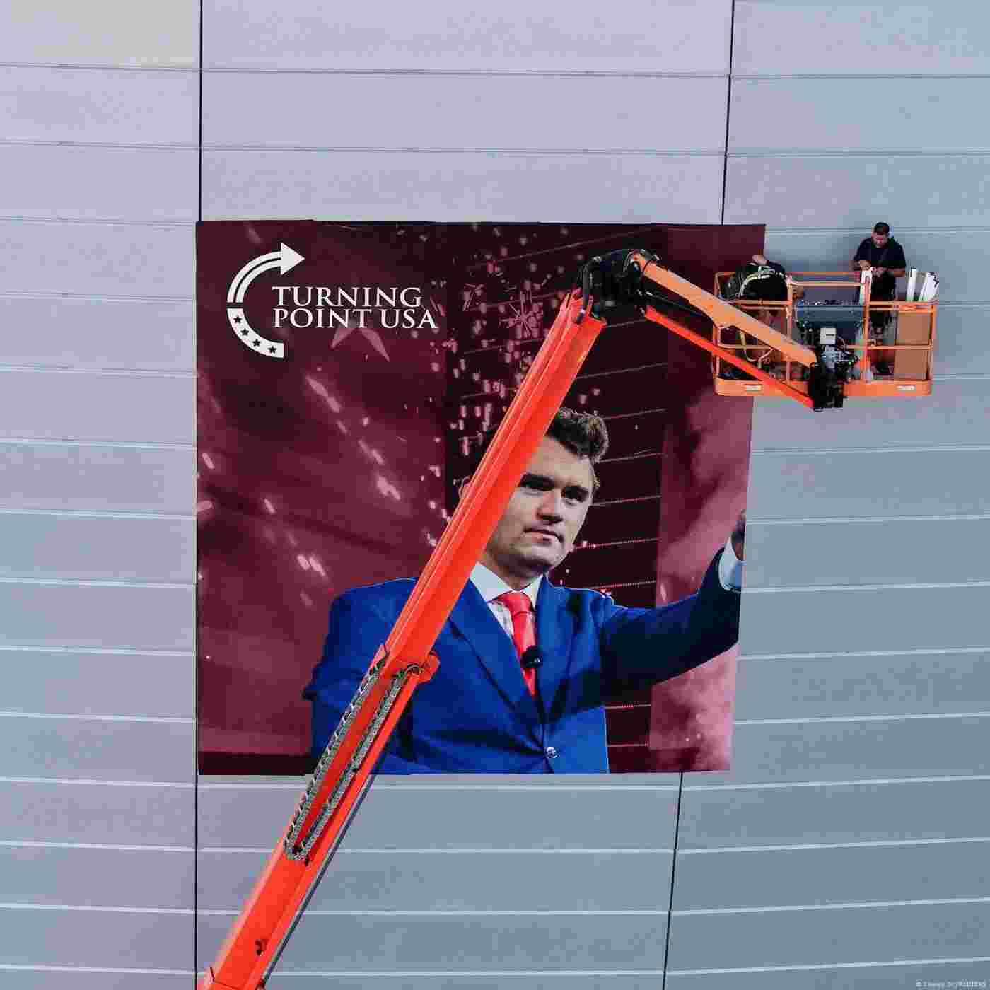 https://static.dw.com/image/74074649_806.jpg