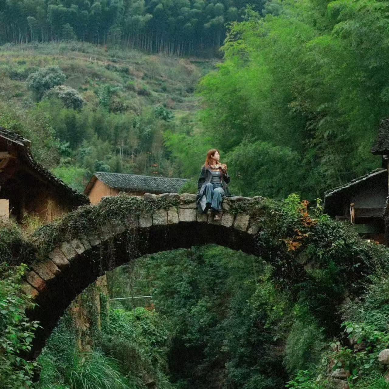 https://fdfs.xmcdn.com/storages/1a2e-audiofreehighqps/A4/44/GAqhntAMGw66AAYKfgPC0M0H.jpeg