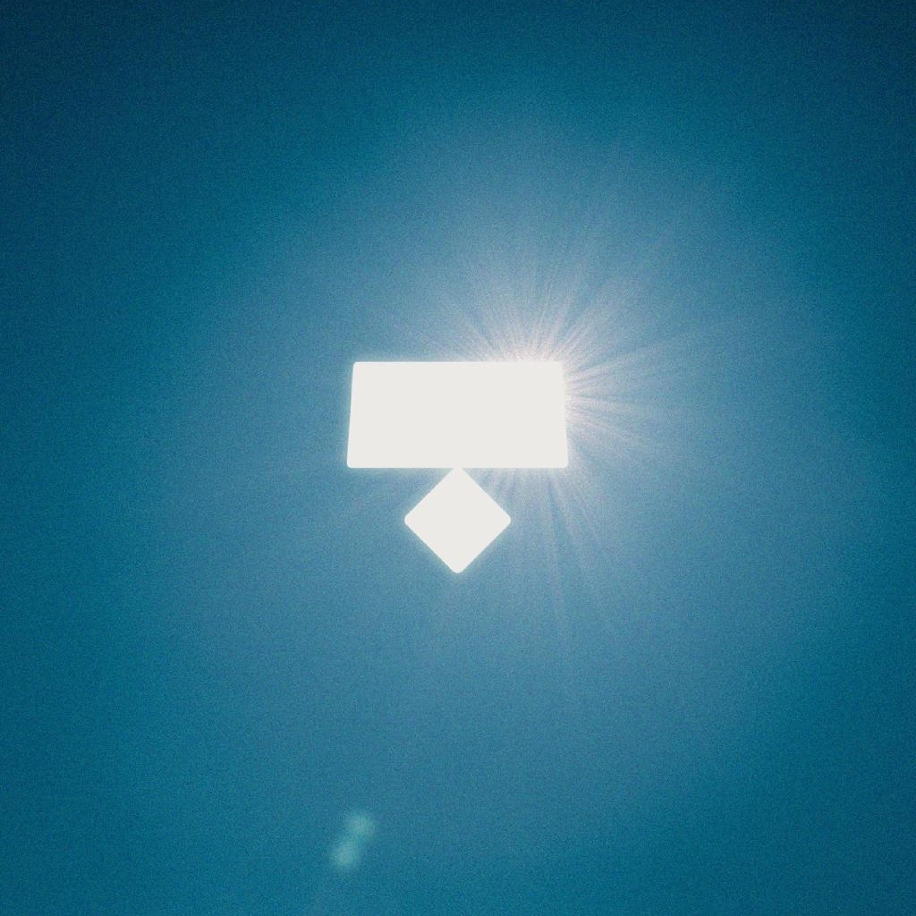 https://i1.sndcdn.com/artworks-GNdSFOiajbPaYpDQ-5dzZHw-t3000x3000.jpg
