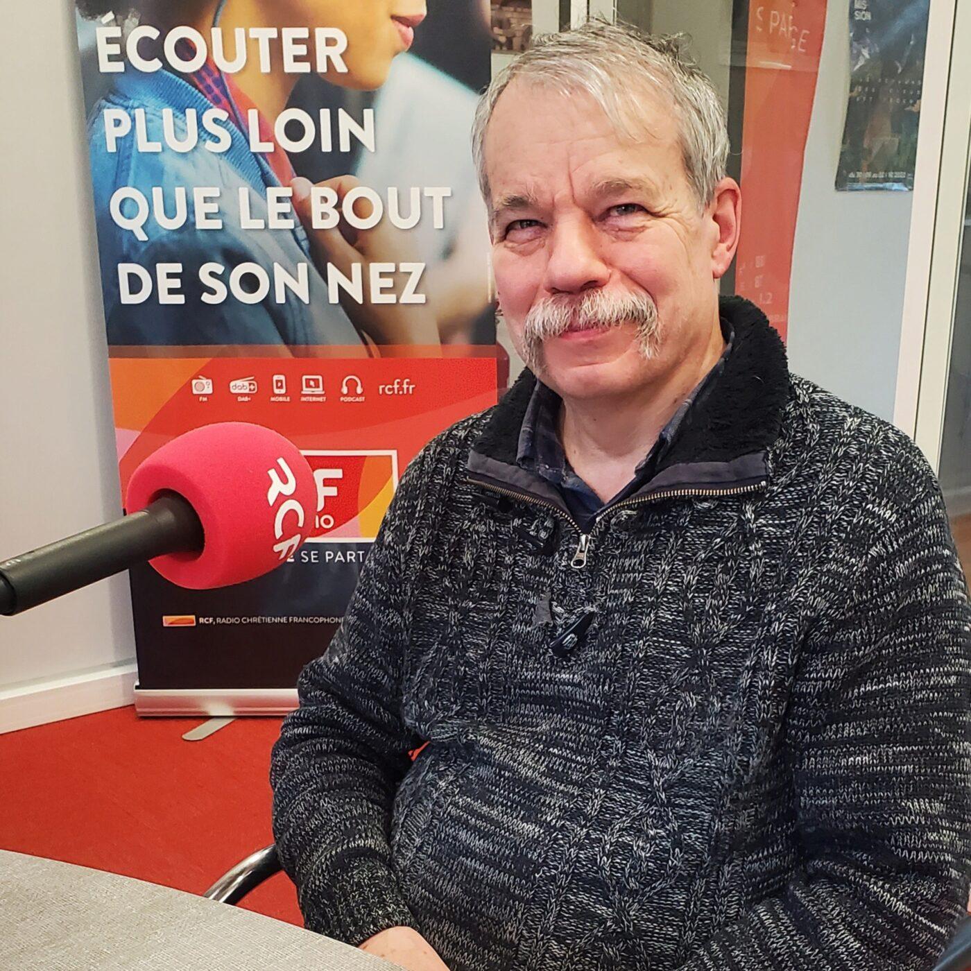 https://static.audiomeans.fr/img/episode/dc3a7649-6d25-491c-9b07-13b9f4623e18.jpg