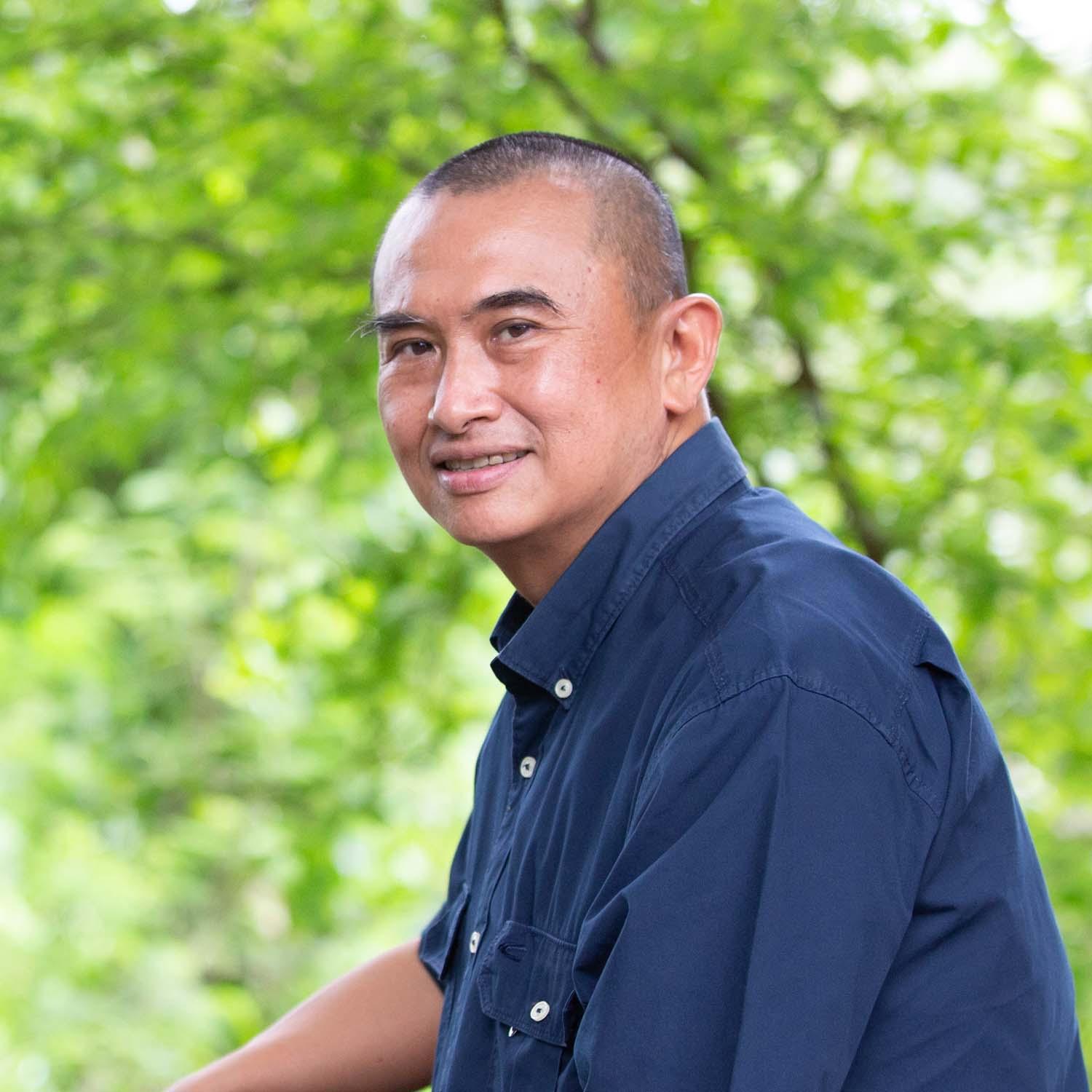 https://static.libsyn.com/p/assets/5/2/9/a/529acea592beade8d959afa2a1bf1c87/Ajahn_Prasan.jpg