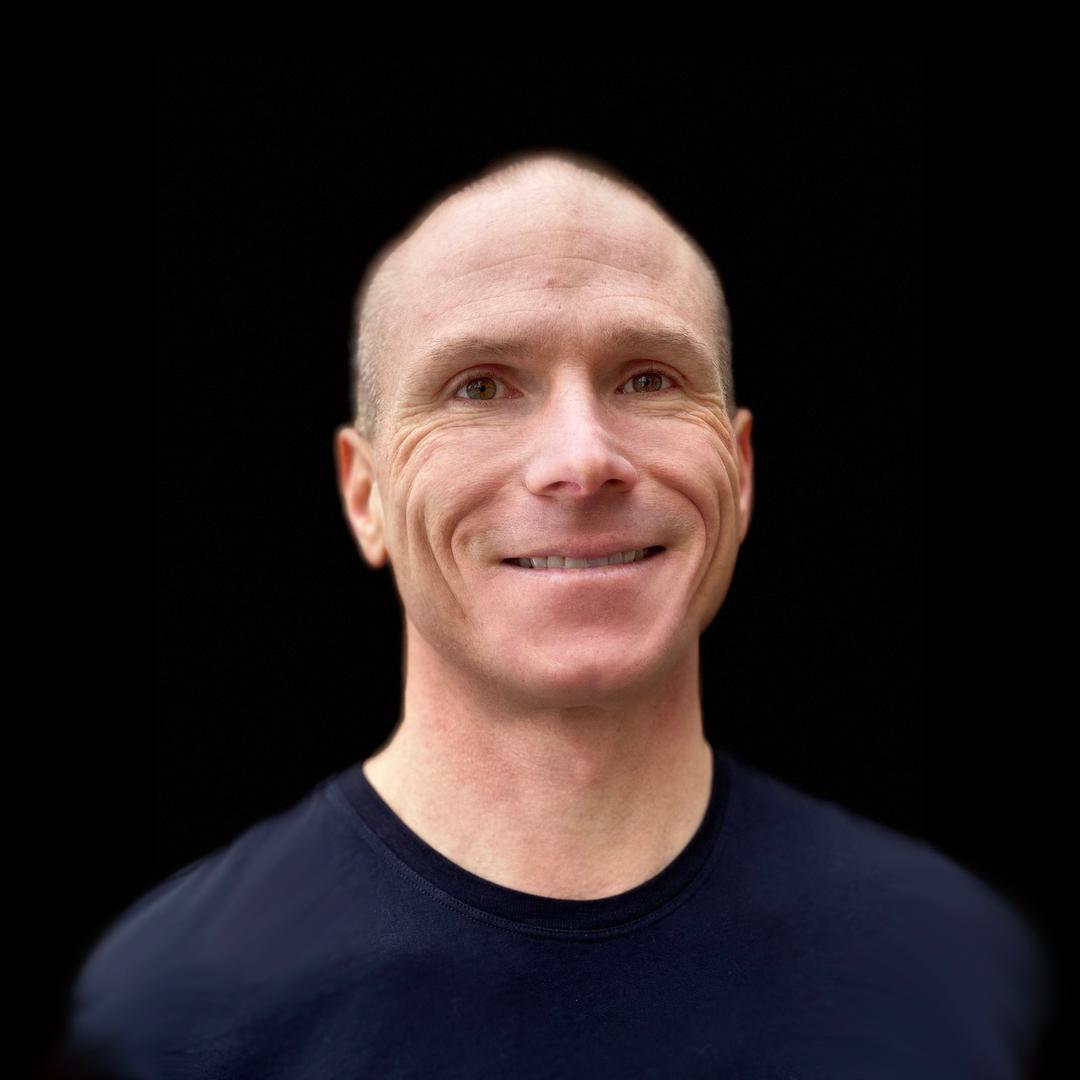 https://static.libsyn.com/p/assets/b/4/6/5/b46551cc3297516be5bbc093207a2619/bearden2square.jpg