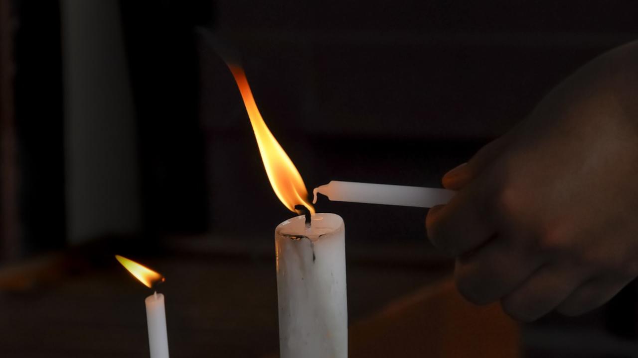 https://tuviaserber.com/wp-content/uploads/2023/06/Velas.jpg