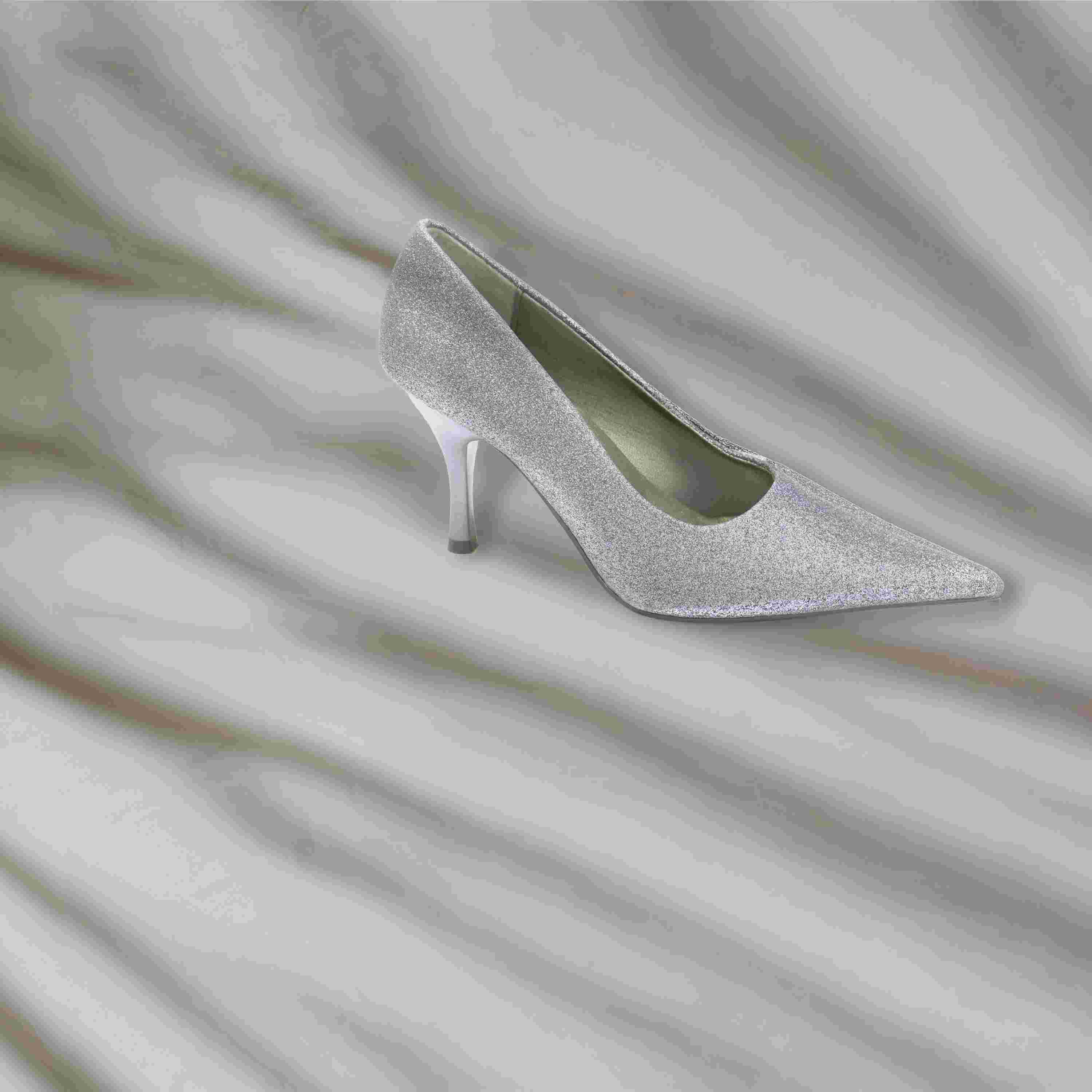 https://content.production.cdn.art19.com/images/e6/ec/15/30/e6ec1530-f9a5-470b-82b5-ba96e7c20acd/817823ce6fbf9f24fcad53682b2a61d91ad4e41dd0a2cf59743b13fc696c3ffacc96a32ef215c5de08fba0e29d93b363ae3413c3780bc53805b879aa130a817d.jpeg